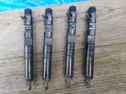 Wtryski 4szt. 1.5 dci dacia,renault kangoo...