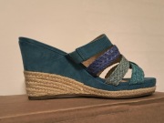 Klapki na koturnie Graceland r. 38