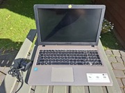 Asus X540 FX540M - 8gb RAM - uszkodzony wyświetlacz 