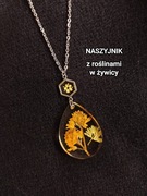 Wisiorek, naszyjnik z kwiatami w żywicy 