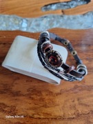 Skórzana brazoletka.