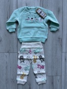 Nowy komplet niemowlęcy dla dziewczynki bluza i spodnie w kotki 68 Smyk