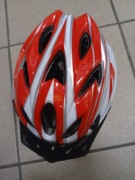 Czerwono biały kask rowerowy unisex 