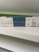 Komplet kieliszków.