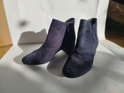 Granatowe botki Tamaris 1-25393-42-807 rozmiar 40