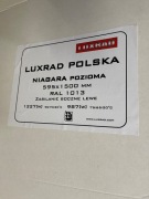 nowy grzejnik jasnokremowy 595x1500 mm LUXRAD NIAGARA