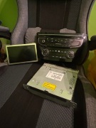Peugeot 508 radio z nawigacją wyświetlacz RNEG2 9806710980 JBL 