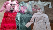 Zestaw ubrań dla dziewczynki, rozmiarowo 98