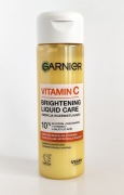 Esencja rozświetlająca do twarzy Garnier Vitamin C Brightening Liquid Care