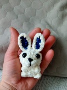 Króliczek wykonany na szydełku 