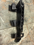 ślizg zderzaka przód lewy volvo v60 cc s60 v60 od 2018 do 2025 nr 31663161