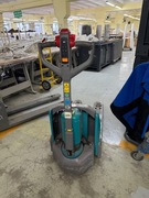 Elektryczny wózek paletowy Ameise PTE 1.5