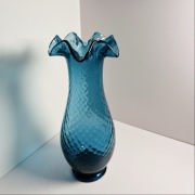 Wazon falbanka huta szkła Sudety