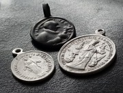 Stare Polskie Medaliki dewocyjne 3 szt. Rz.-katolickie (30.)