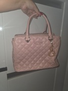 Torebka pudrowy róż guess jak nowa 