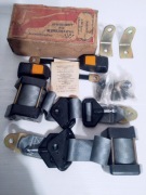 Fiat 126p Maluch - pasy bezpieczeństwa przednie 1988 rok PRL komplet