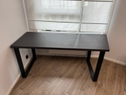 Biurko o długości 160 cm