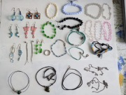Wykopki z szuflady biżuteria kolczyki bransoletki łańcuszki używane 