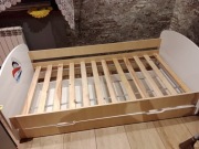 Łóżko młodzieżowe 