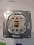 Łącznik 3-biegunowy jednoklawiszowy Hager Polo - nowy