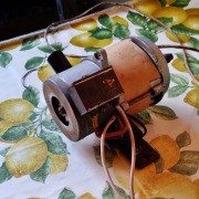 Silnik elektryczny BNF 220V 2A