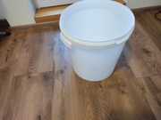 Wiadra 30L z przykrywkami wys 38cm bardzo wytrzymałe