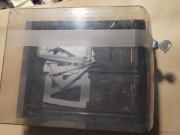 stare duże pudełko na dyskietki 3,5" z kluczykiem, na 2 rzędy dyskietek 