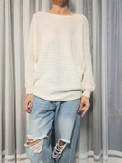 Sweter nietoperz oversize kremowy 