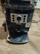 Ekspres ciśnieniowy do kawy delonghi magnifica S