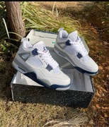 Buty jordan retro Midnight Navy