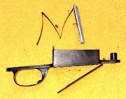 Części do Mauser 98  - otwierany magazynek ze sprężyną i podajnik- oryginał