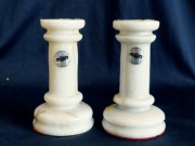 Świeczniki kolumnowe 2 szt. Milcz,  alabaster? Vintage retro prl