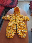 Śliczny kombinezon marki Mackays w rozmiarze 68 / 3-6 m-cy