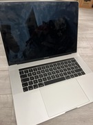 Sprzedam MacBook 15 pro 2018 