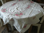 Lniany 100% len ręcznie haftowany obrus haft róże  150 x 130 cm handmade