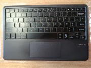 Klawiatura bezprzewodowa do tabletu.