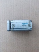 Siłownik pneumatyczny festo - nowy