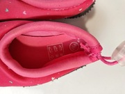 Piankowe buty do wody