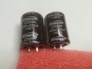 Kondensator 220uF/450V   30 x 45mm  2szt