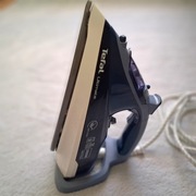 Żelazko parowe Tefal FV9770 Ultimate 3000W z szufladką antywapienną