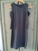 Piękna szara sukienka Sinsay z wycięciami 