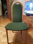 Krzesła drewniane tapicerowane