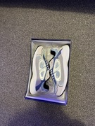 Dior B30 (Biało niebieskie)