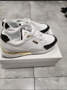Sneakersy guess nowe bez metki 38