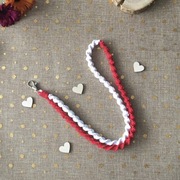 Makrama Smycz do kluczy Biało Czerwona Długa