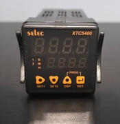 Selec XTC5400 – nowy programowalny licznik/timer