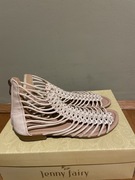 Biało-perłowe sandałki