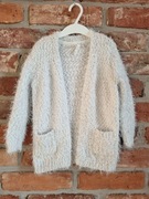 otwarty włochaty sweter