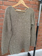 Brązowy sweter damski melanż luźny pudełkowy krój oversize 