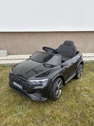 Auto na akumulator Audi SQ8 elektryczne z pilotem dla dzieci nowe